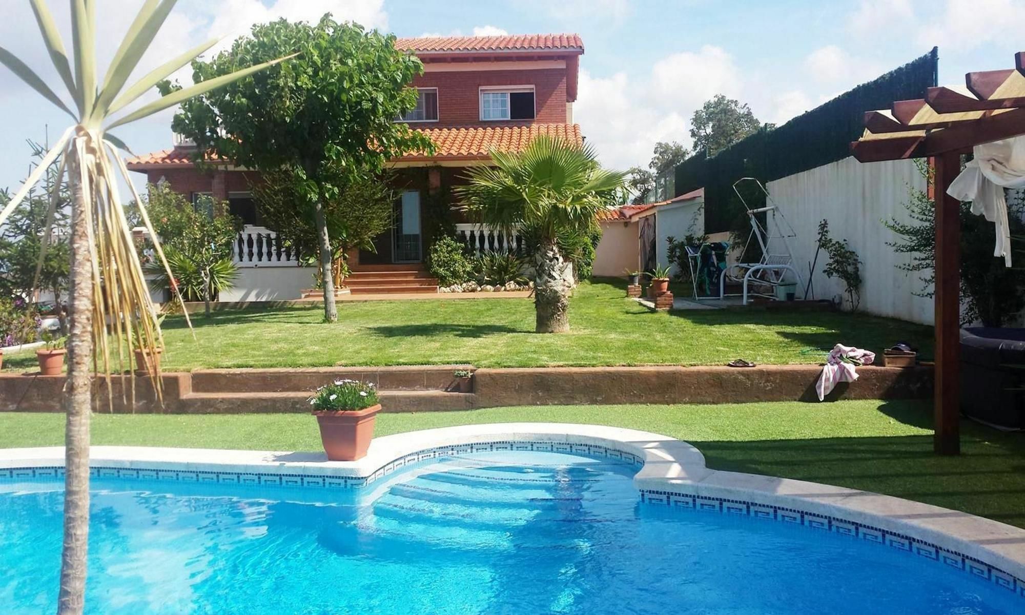 104662 - Villa In Lloret De Mar Exterior foto
